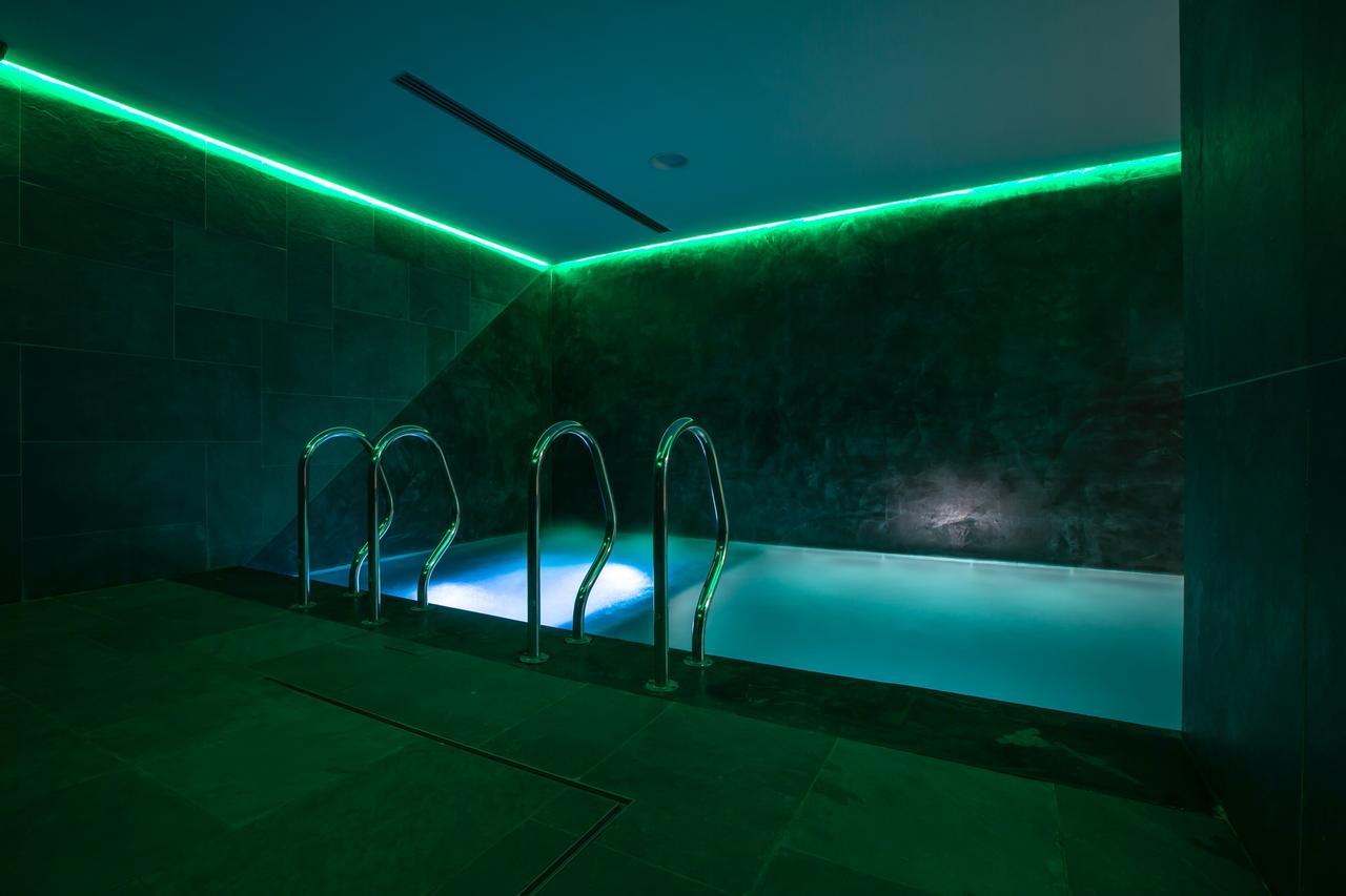 Les Fleurs Bleues Aparthotel Ливиньо Екстериор снимка