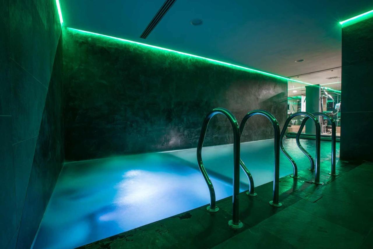 Les Fleurs Bleues Aparthotel Ливиньо Екстериор снимка